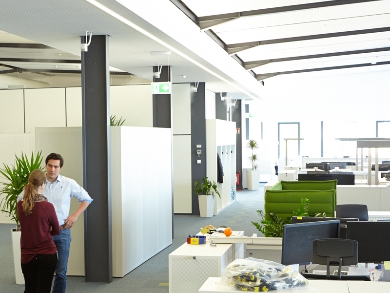 Air humidification references: Offices, call centres and museums Air humidification references: Offices, call centres and museums